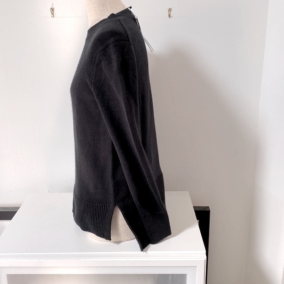 NWT!! Banana Republic Black Cotton Sweater - Picture 2 of 6